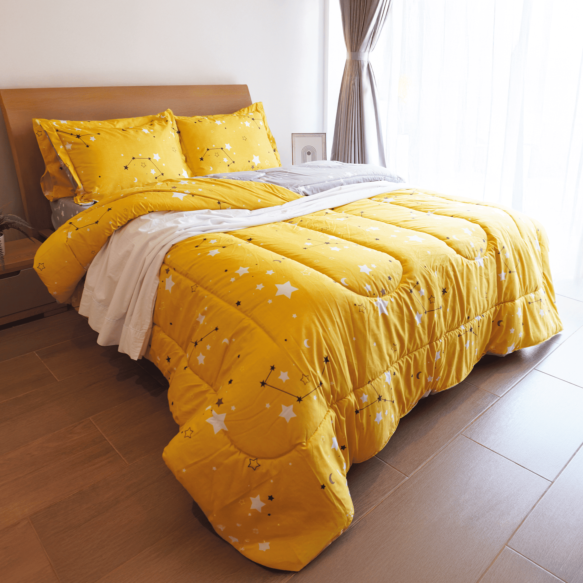 Gray helmet for bikers